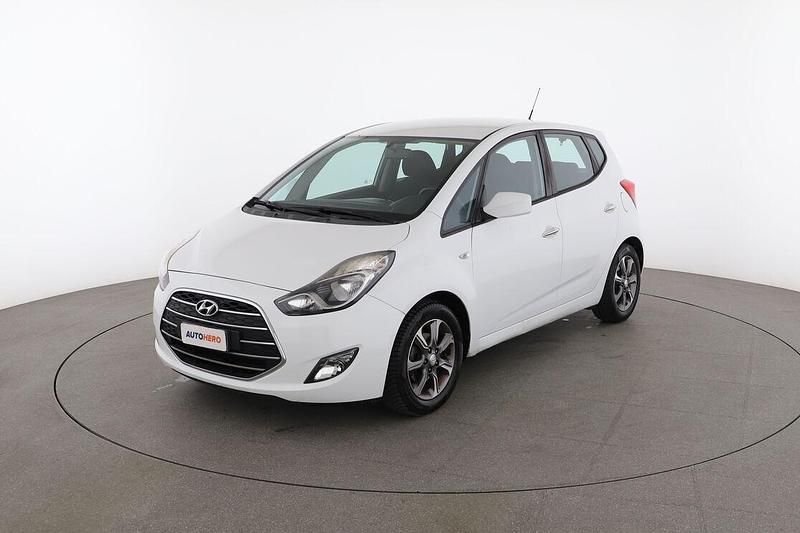 Usata Hyundai ix20 Comfort 90 CV (66 kW) 2016 Bianco Utilitaria