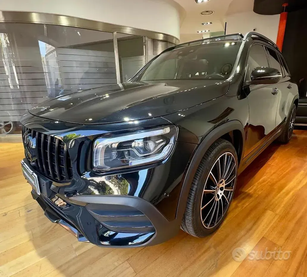 Usata Mercedes GLB200 Premium 150 CV (110 kW) 2021 Nero SUV