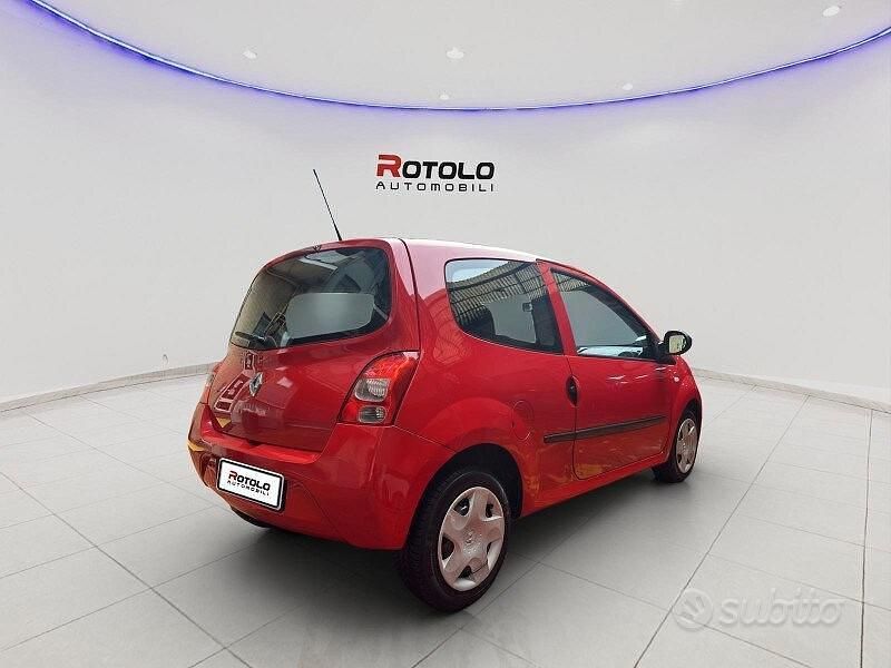 Usata Renault Twingo 58 CV (42 kW) 2009 Rosso Utilitaria