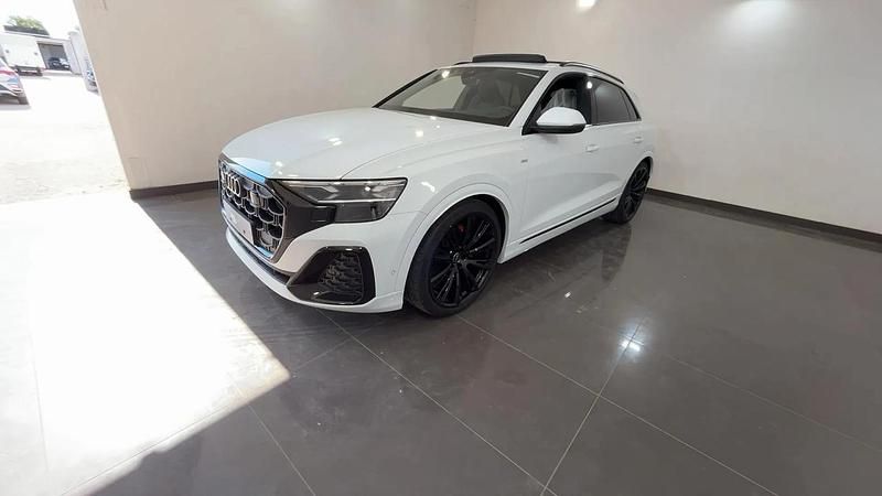 Nuova Audi Q8 S-Line 286 CV (210 kW) 2025 Bianco SUV
