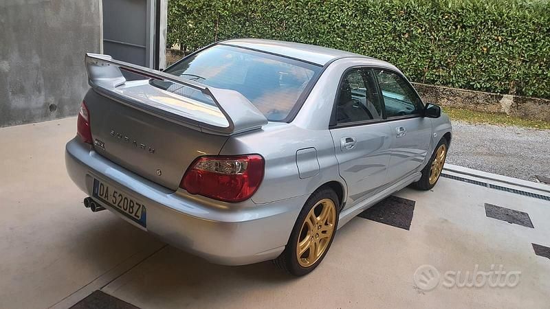 Usata Subaru Impreza 224 CV (164 kW) 2005 Argento Berlina