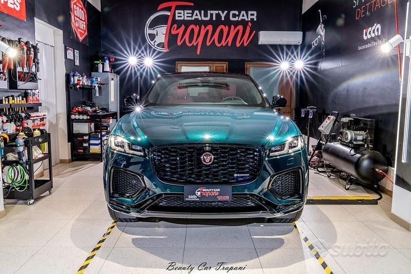 Usata Jaguar F-Pace 300 CV (220 kW) 2021 Verde SUV
