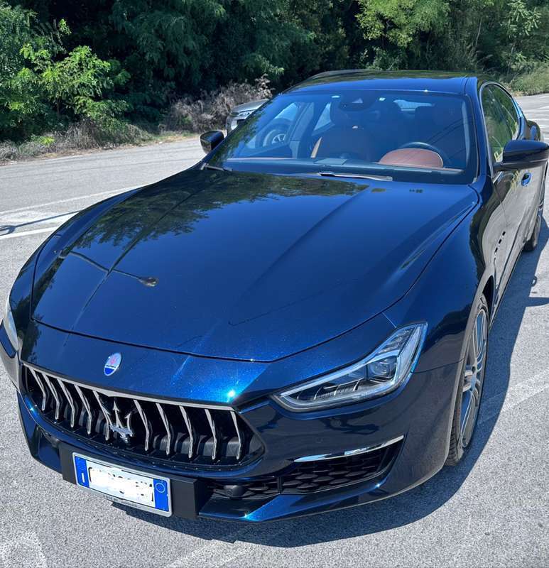 Usato 2020 Maserati Ghibli 3.0 Diesel 250 CV (53.000 €)