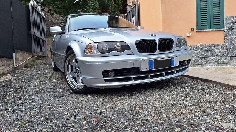 Usata BMW 325 192 CV (141 kW) 2000 Coupé