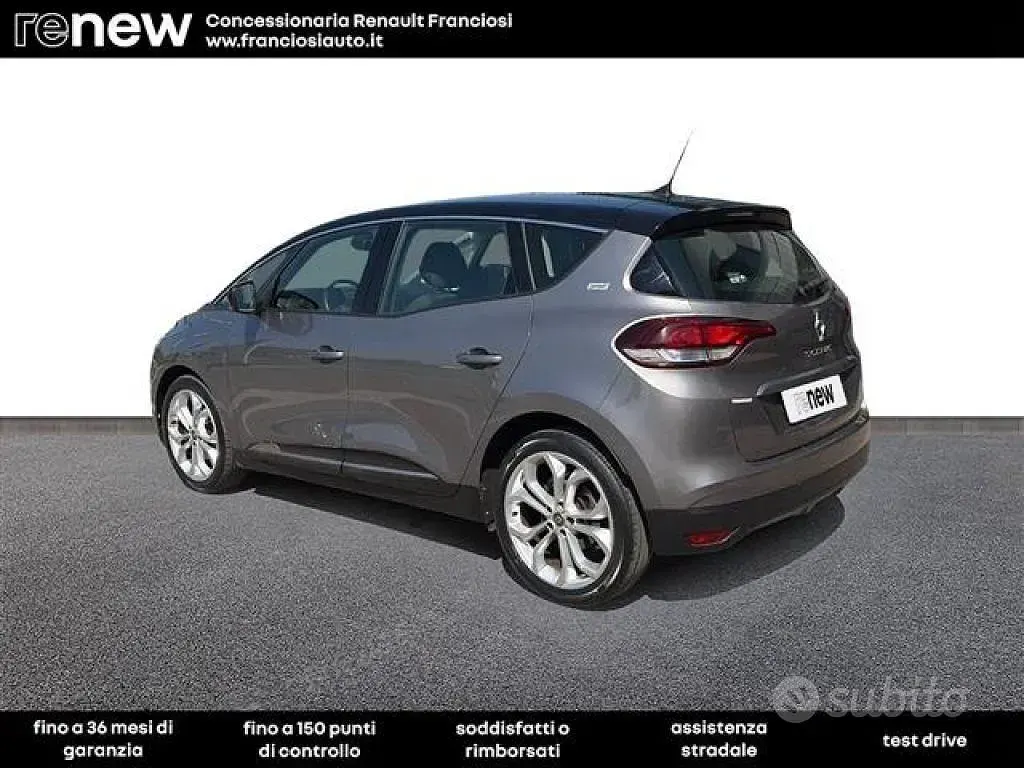 Usata Renault Scénic IV 95 CV (69 kW) 2018 Grigio scuro Monovolume