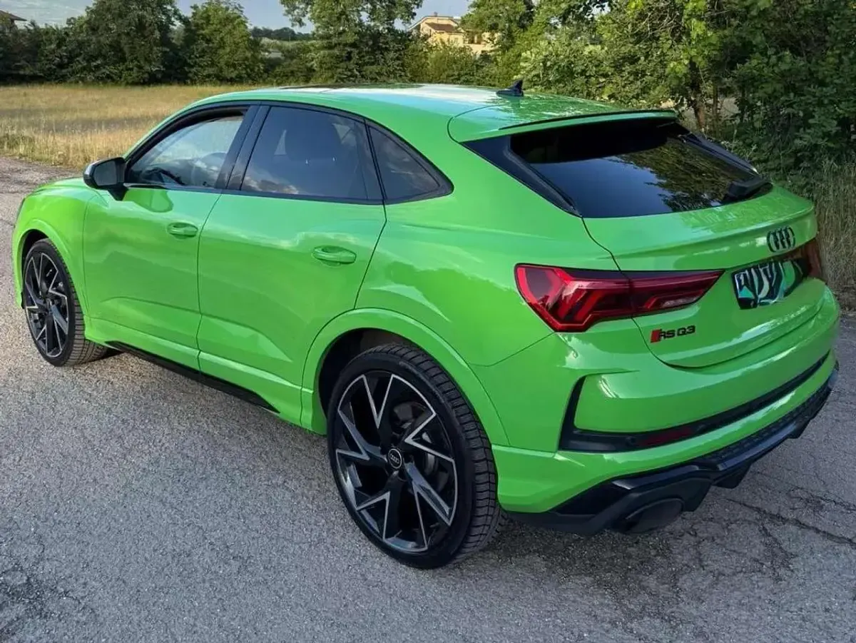 Usata Audi RS Q3 Sportback Ambiente 400 CV (294 kW) 2021 Verde SUV