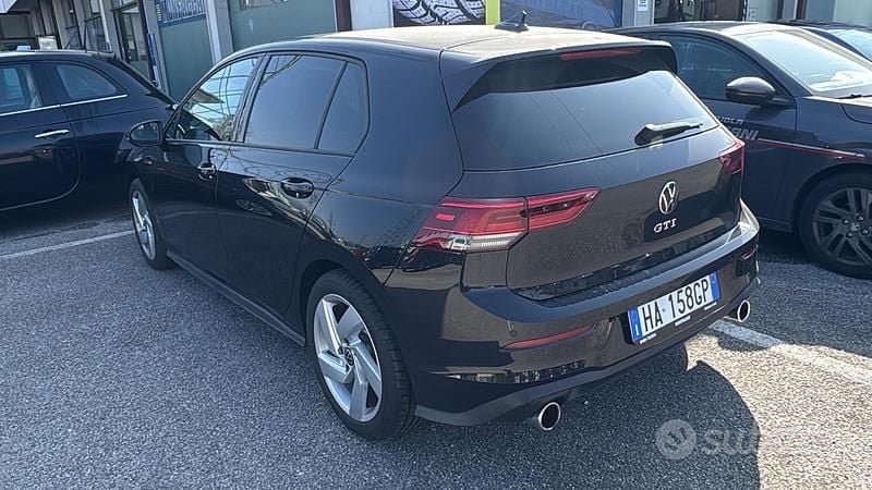 Usata VW Golf VIII GTI 245 CV (180 kW) 2023 Nero Berlina