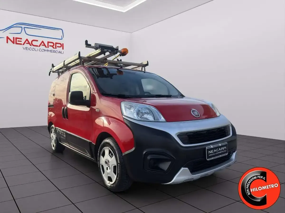 Usata Fiat Fiorino 95 CV (69 kW) 2017 Rosso Monovolume