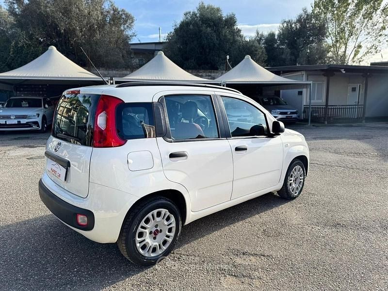 Usata Fiat Panda Easy 75 CV (55 kW) 2014 Bianco Berlina