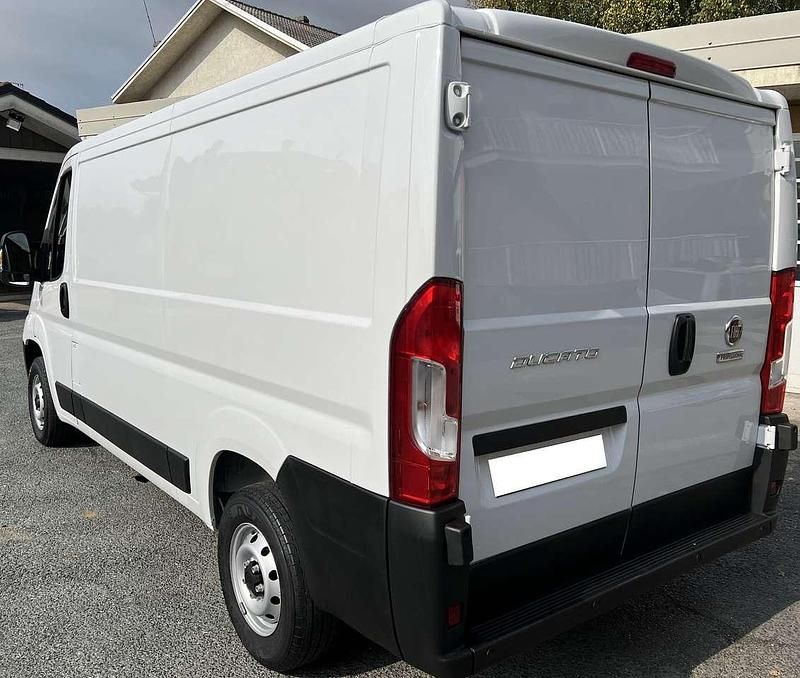 Usata Fiat Ducato 140 CV (102 kW) 2023 Bianco Furgone