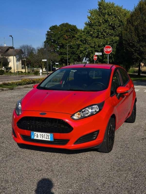 Second-hand Ford Fiesta 60 CP (44 kW) 2016 Berlinǎ