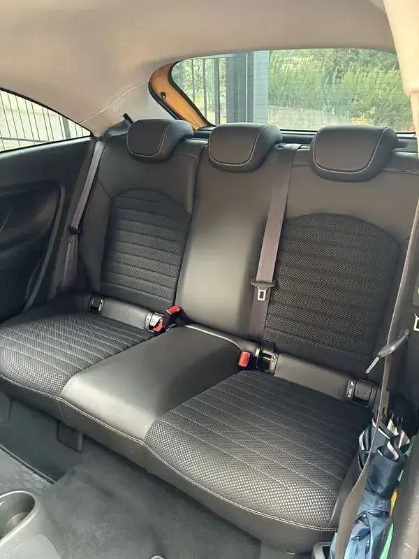 Usata Opel Corsa OPC 207 CV (152 kW) 2018 Giallo Utilitaria