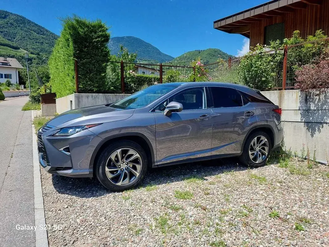 Usata Lexus RX450h Luxury Line 262 CV (192 kW) 2017 SUV