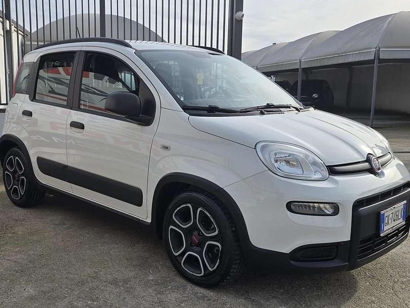 Usata Fiat Panda City Life 69 CV (50 kW) 2022 Bianco Utilitaria