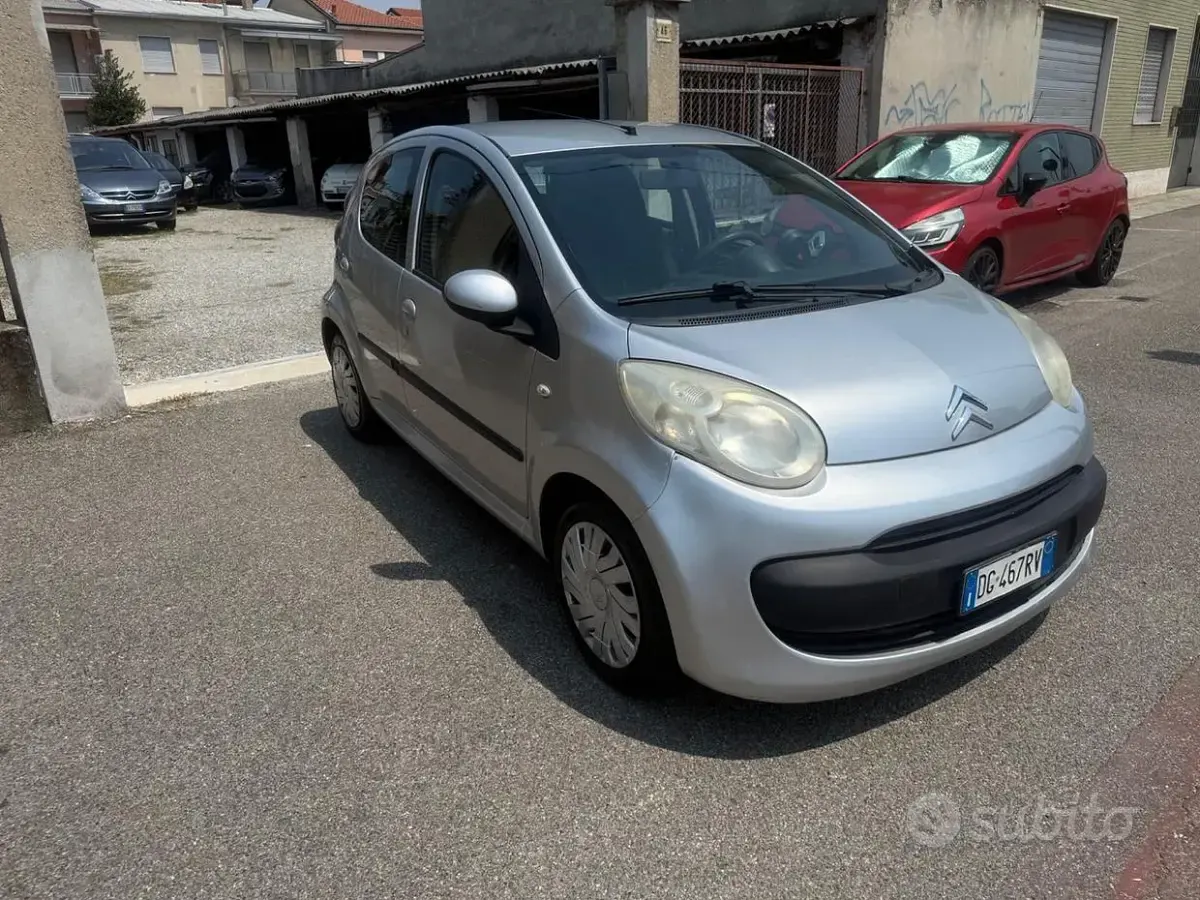 Usata Citroën C1 54 CV (39 kW) 2007 Grigio Utilitaria