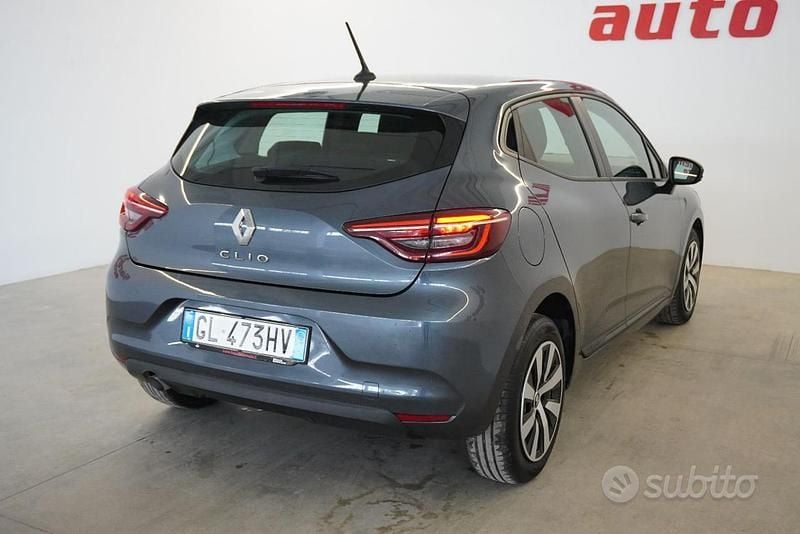 Usata Renault Clio V Equilibre 90 CV (66 kW) 2022 Grigio Berlina