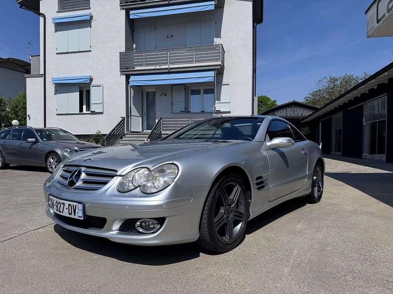 Usata Mercedes SL500 386 CV (283 kW) 2006 Argento Cabrio