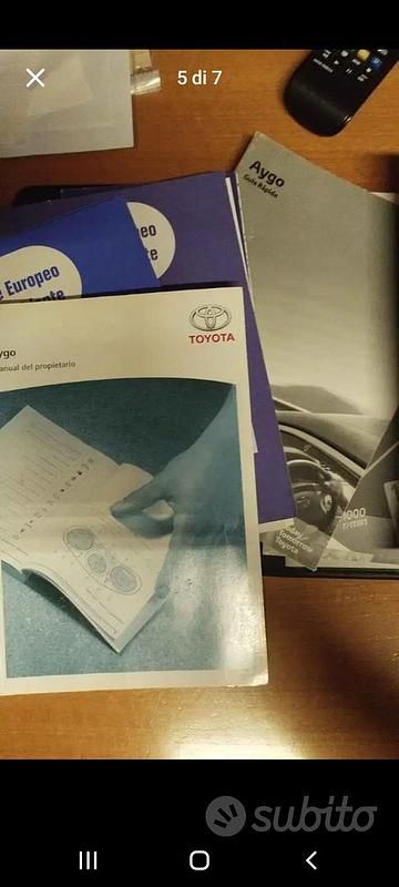 Usata Toyota Aygo 68 CV (50 kW) 2010 Rosso Utilitaria