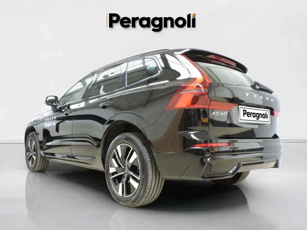 Usata Volvo XC60 Plus 257 CV (189 kW) 2025 Nero SUV