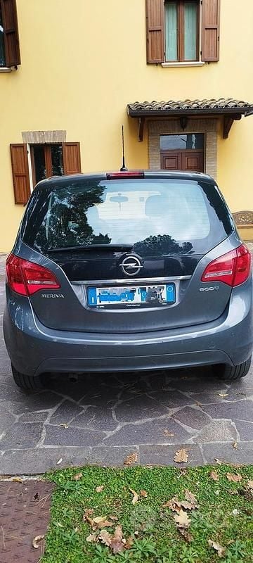 Occasion Opel Meriva 110 ch (80 kW) 2016 Gris Monospace
