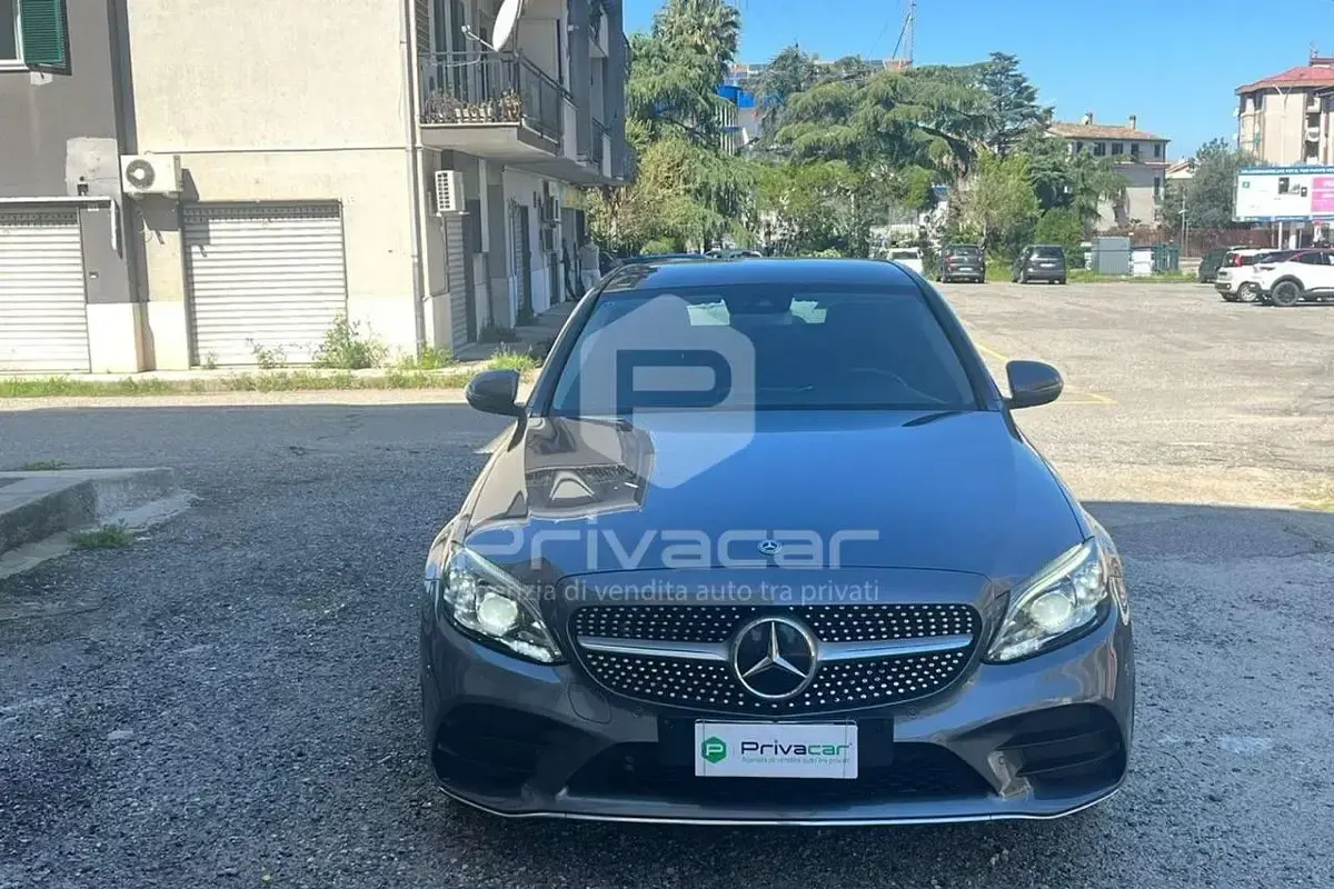 Usata Mercedes C220 Premium 194 CV (142 kW) 2019 Grigio Berlina