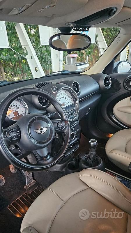 Usata Mini Cooper D Countryman 111 CV (81 kW) 2011 Grigio SUV