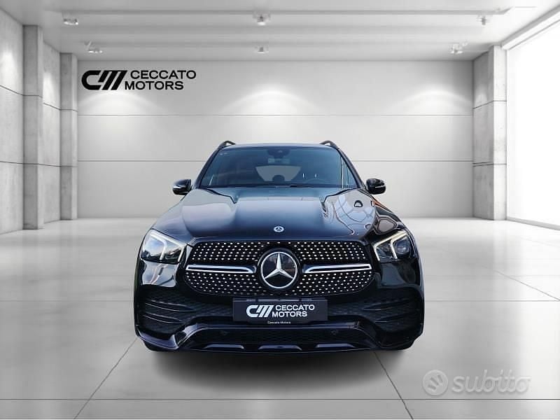 Usata Mercedes GLE400 Premium Plus 330 CV (242 kW) 2023 Nero SUV
