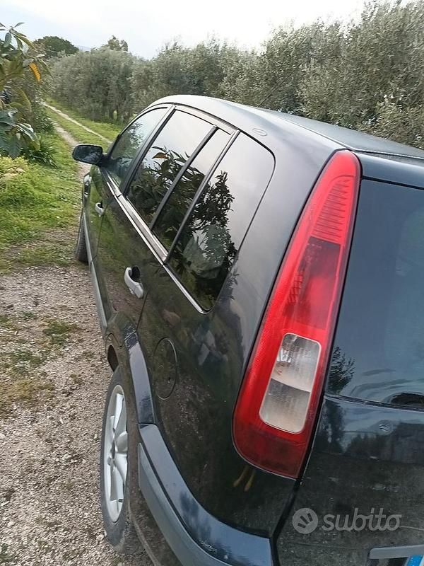 Usata Ford Fusion 2006 Nero Berlina