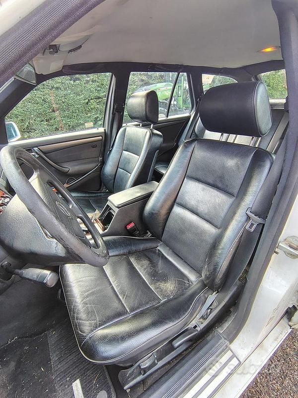 Usata Mercedes C200 102 CV (75 kW) 1999 Station wagon