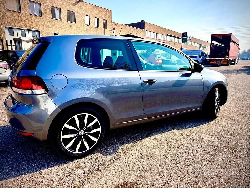 Usata VW Golf VI Highline 160 CV (117 kW) 2008 Grigio Utilitaria