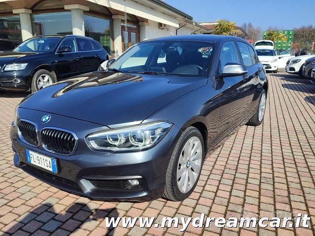 Usata BMW 118 Advantage 150 CV (110 kW) 2016 Grigio Utilitaria