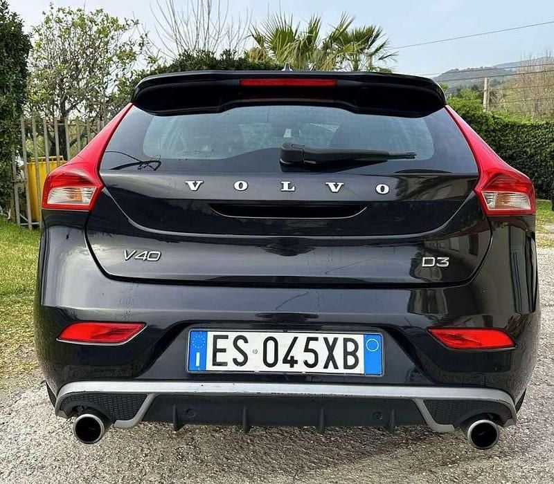 Usata Volvo V40 R-Design 150 CV (110 kW) 2013 Berlina