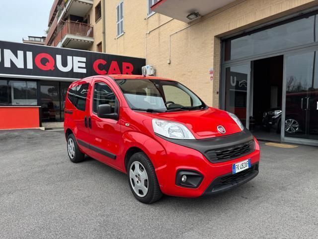 Rosso Usata 2017 Fiat Qubo Easy Monovolume | 11.500 € (Buon prezzo) - Immagine 1/4