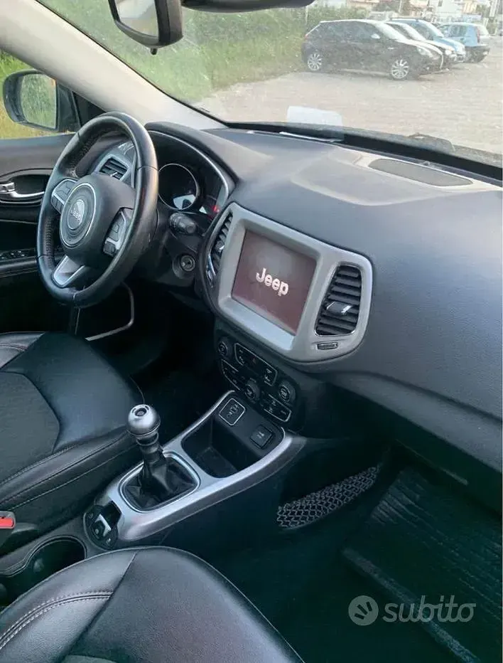 Usata Jeep Compass 120 CV (88 kW) 2019 Nero SUV