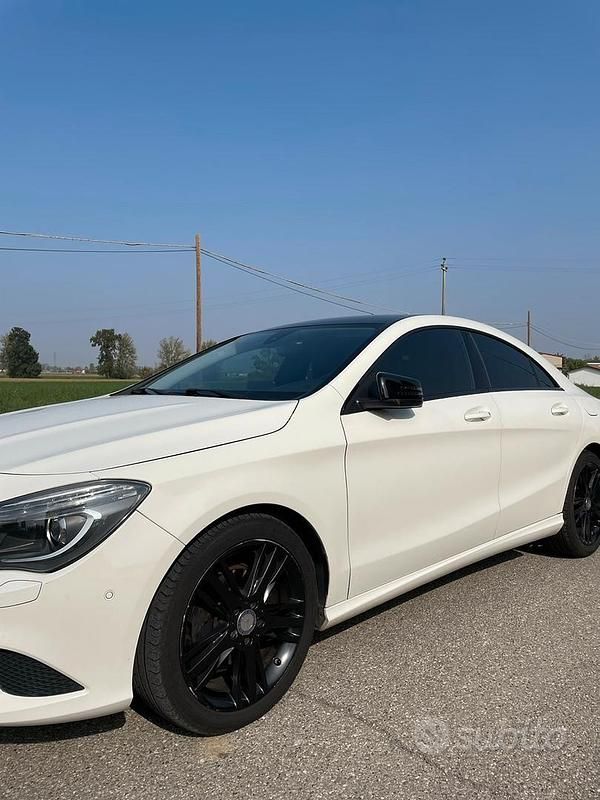 Usata Mercedes CLA220 177 CV (130 kW) 2016 Bianco Berlina