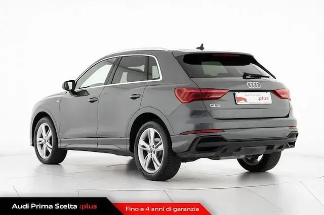 Usata Audi Q3 S-Line 150 CV (110 kW) 2024 Grigio daytona perla SUV