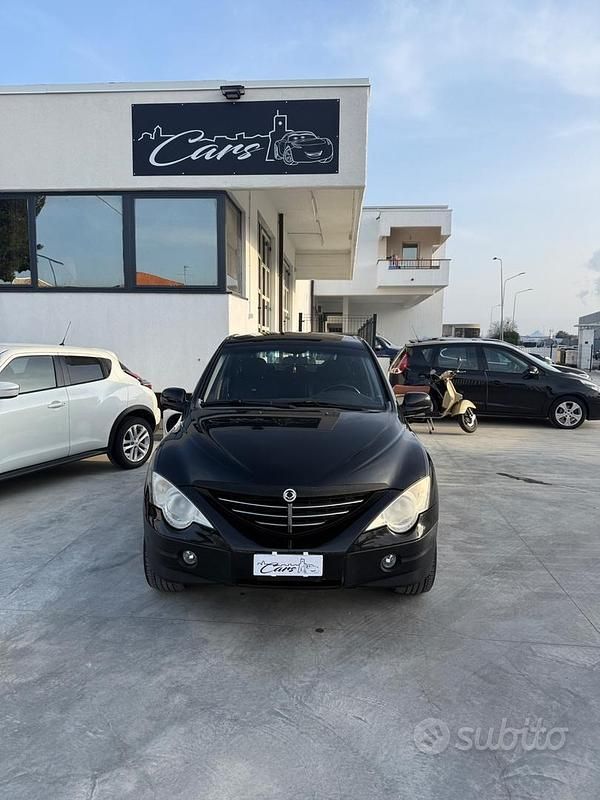 Usata Ssangyong (KGM) Actyon 141 CV (103 kW) 2006 Nero SUV