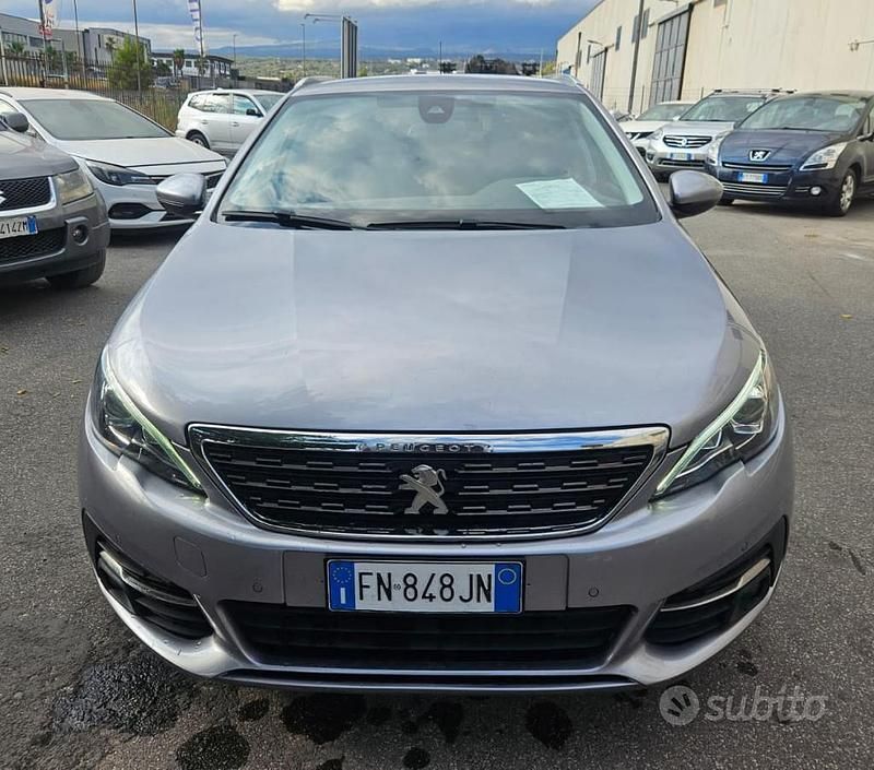 Usata Peugeot 308 SW GT-line 120 CV (88 kW) 2018 Grigio Station wagon