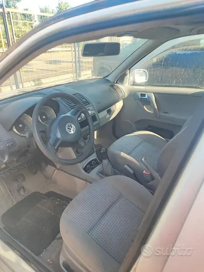 Usata VW Polo 60 CV (44 kW) 2001 Grigio Utilitaria