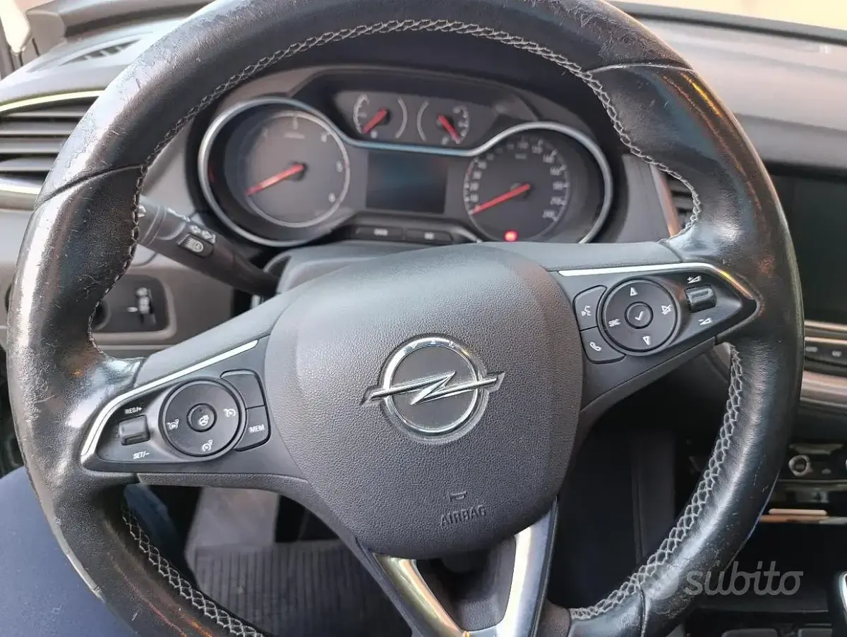 Usata Opel Grandland X 177 CV (130 kW) 2019 Grigio SUV