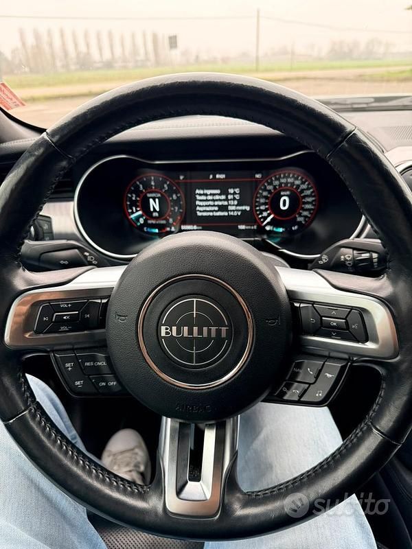 Usata Ford Mustang Bullitt 470 CV (345 kW) 2019 Verde Coupé