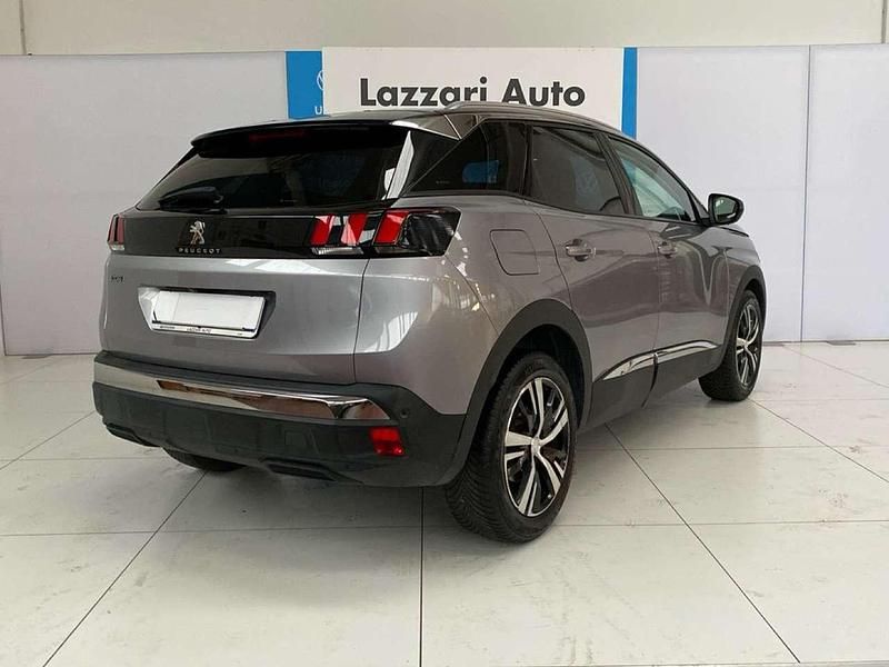 Usata Peugeot 3008 Allure 131 CV (96 kW) 2019 Argento SUV