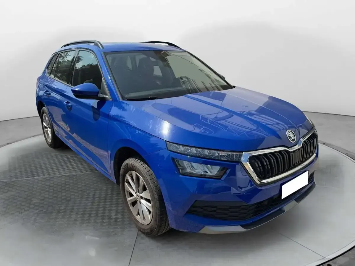 Usata Skoda Kamiq Ambition 110 CV (80 kW) 2023 Blu/azzurro SUV