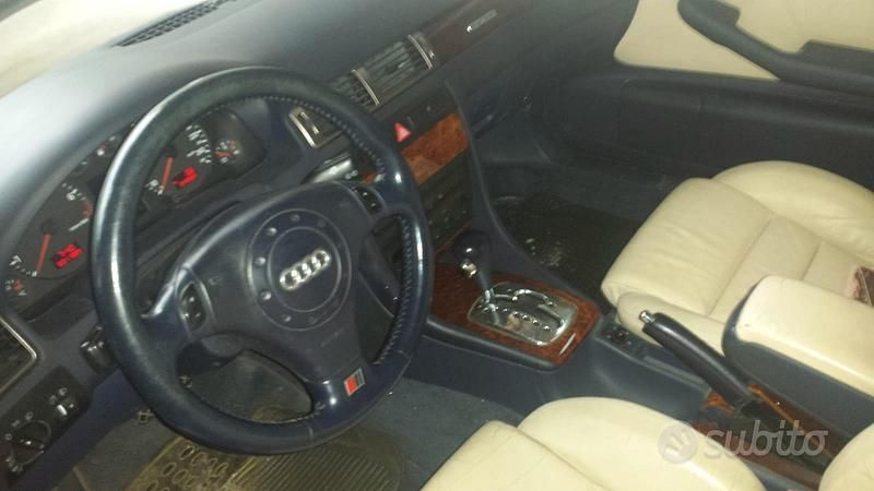 Usata Audi A6 2000 Blu Station wagon