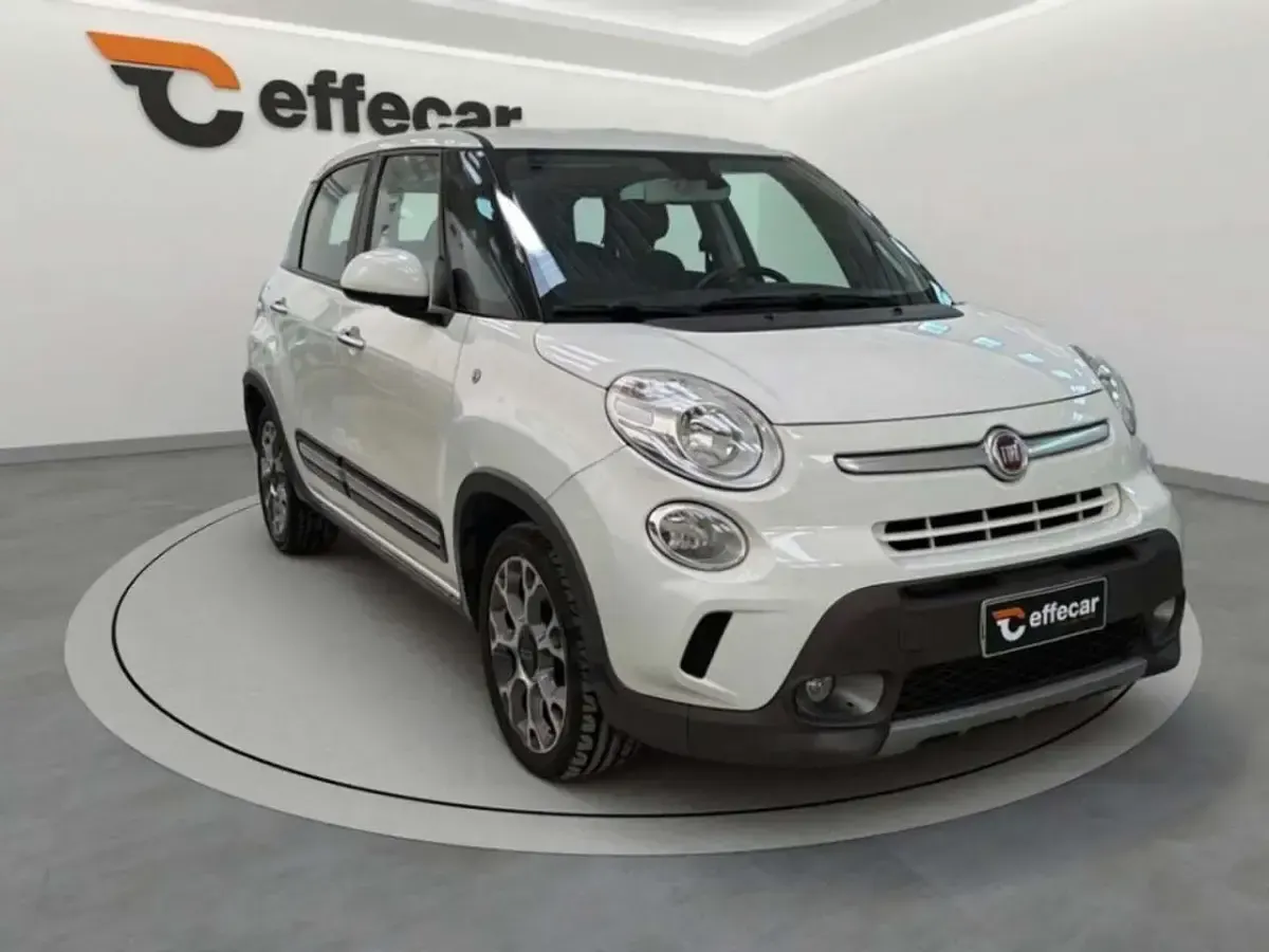 Usata Fiat 500L Trekking 84 CV (61 kW) 2014 Bianco Monovolume