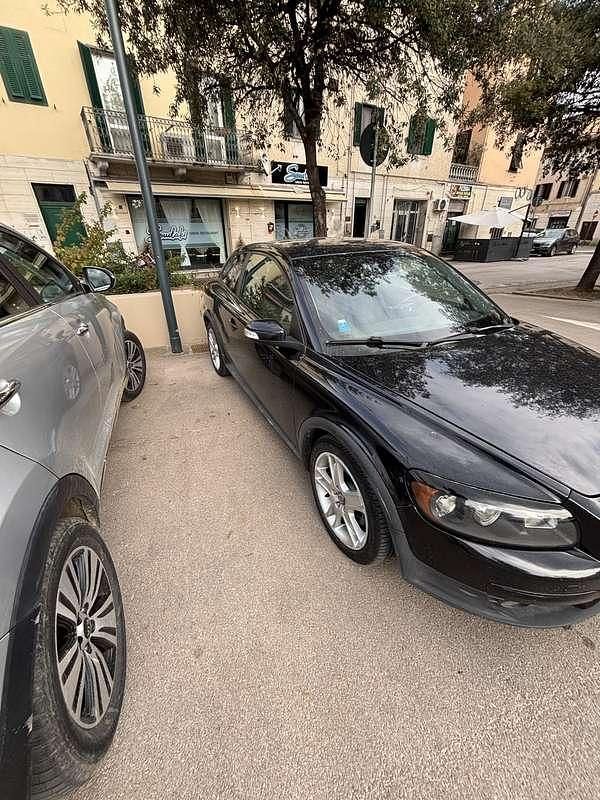 Usata Volvo C30 Kinetic 109 CV (80 kW) 2007 Utilitaria