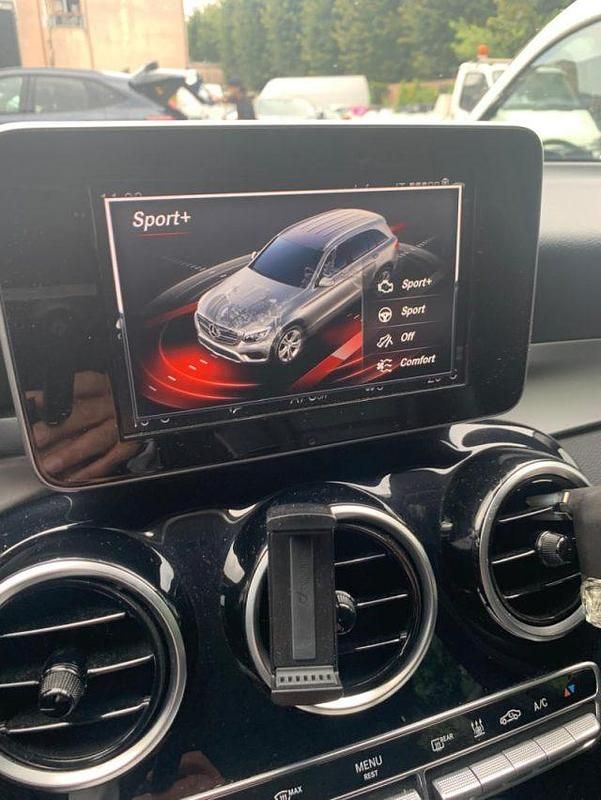 Usata Mercedes GLC350 Executive 211 CV (155 kW) 2018 Blu SUV