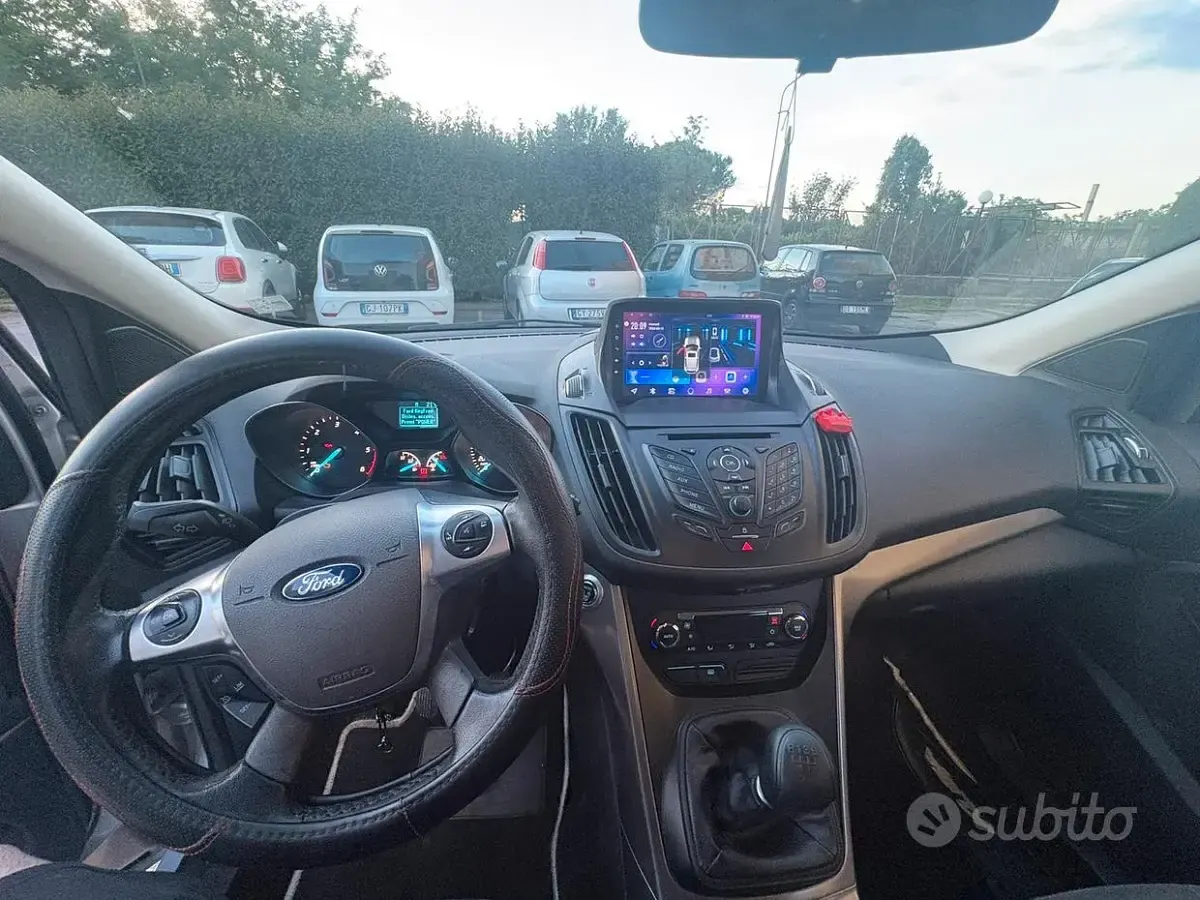 Usata Ford Kuga Titanium 115 CV (84 kW) 2014 Grigio SUV