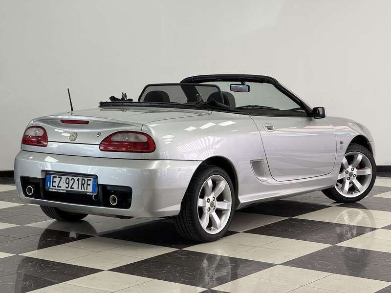 Usata MG TF 119 CV (87 kW) 2002 Argento Cabrio