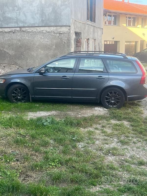Usata Volvo V50 101 CV (74 kW) 2008 Grigio Station wagon